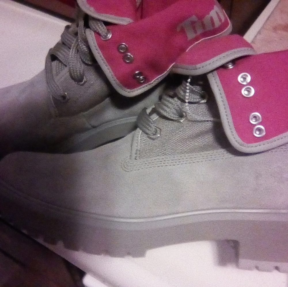 Women's timberline bots